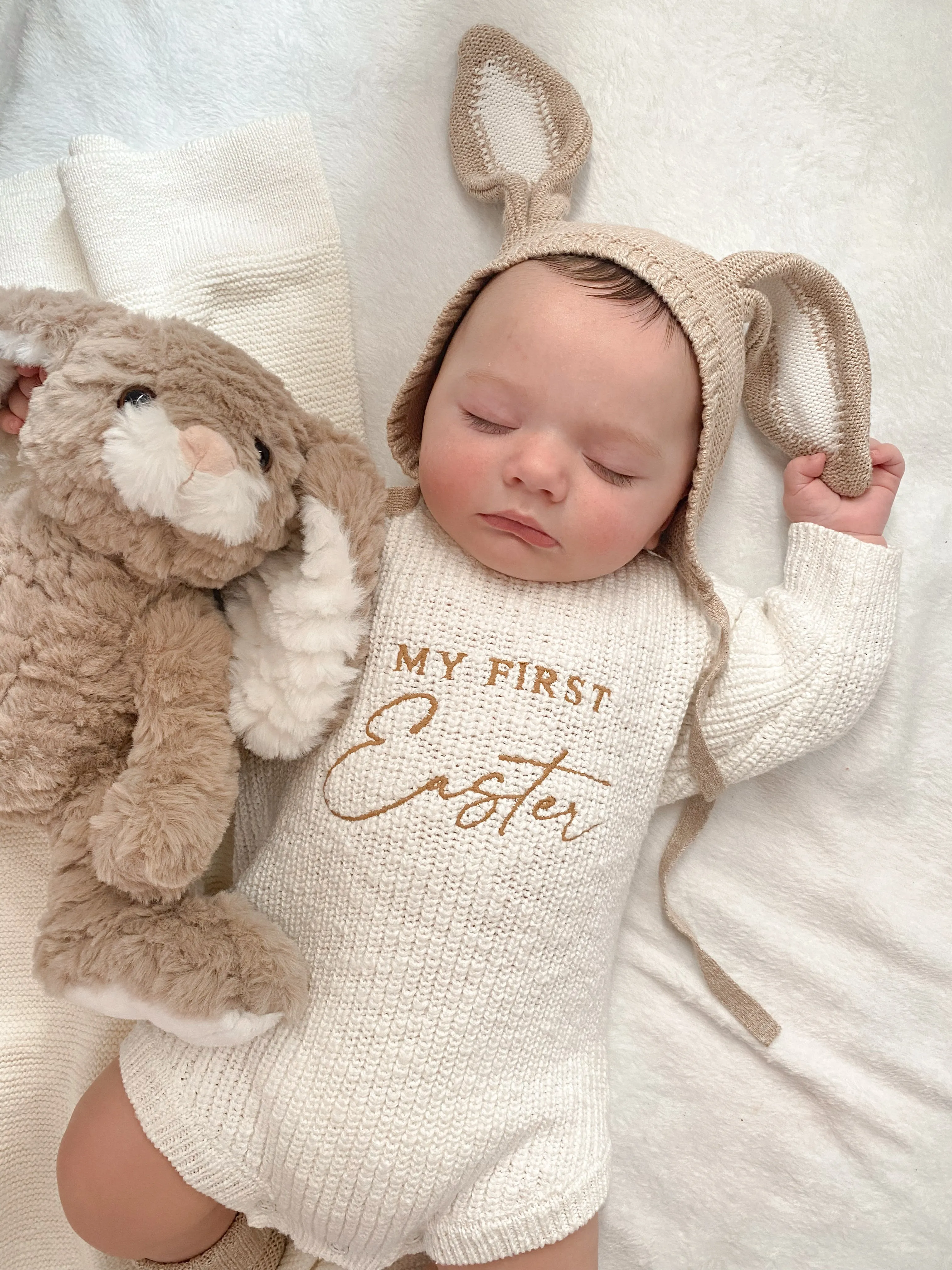 Bunny Ear Knit Bonnet - Fawn