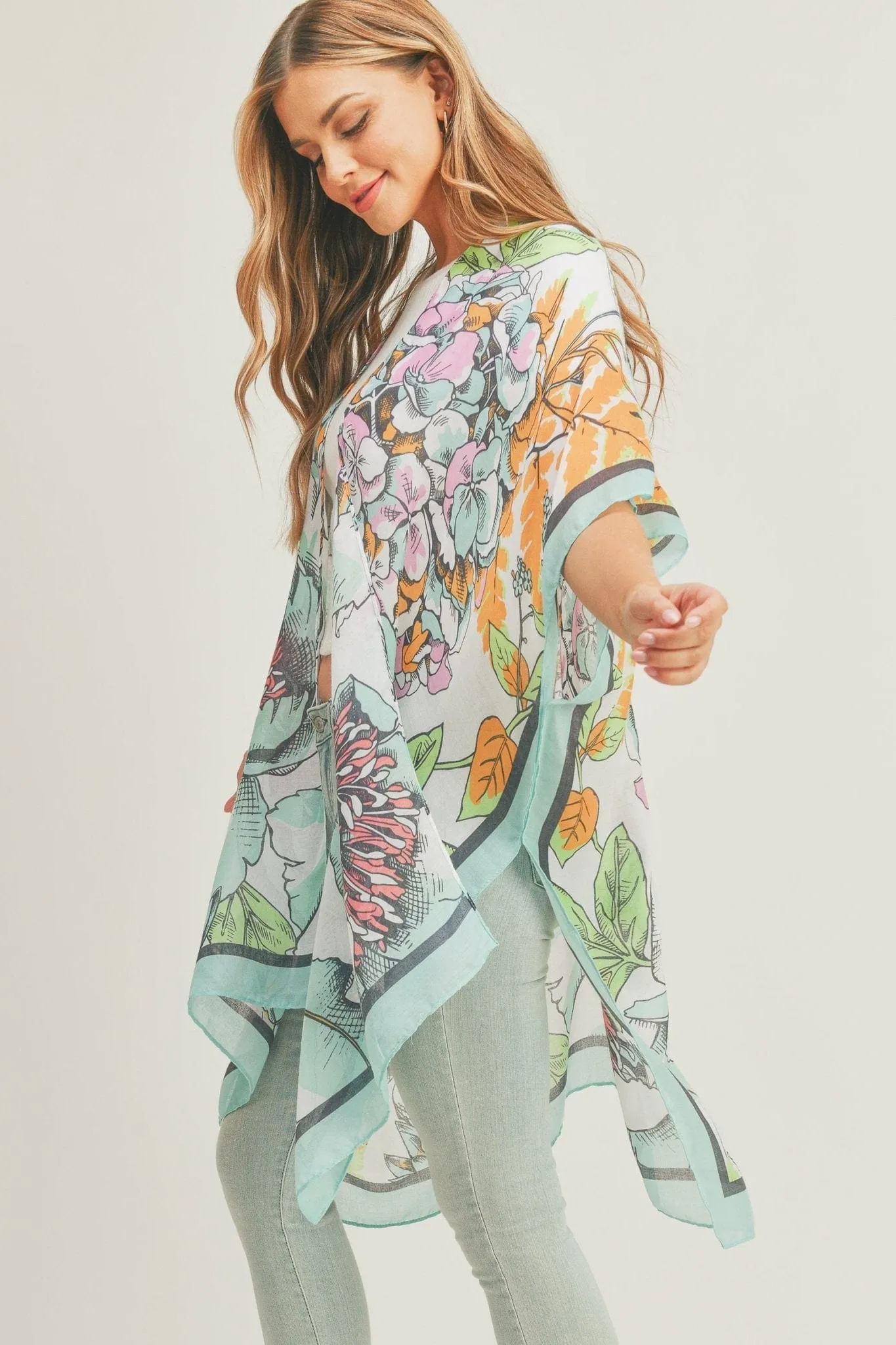 MS0276 Chriselle Floral Print Kimono