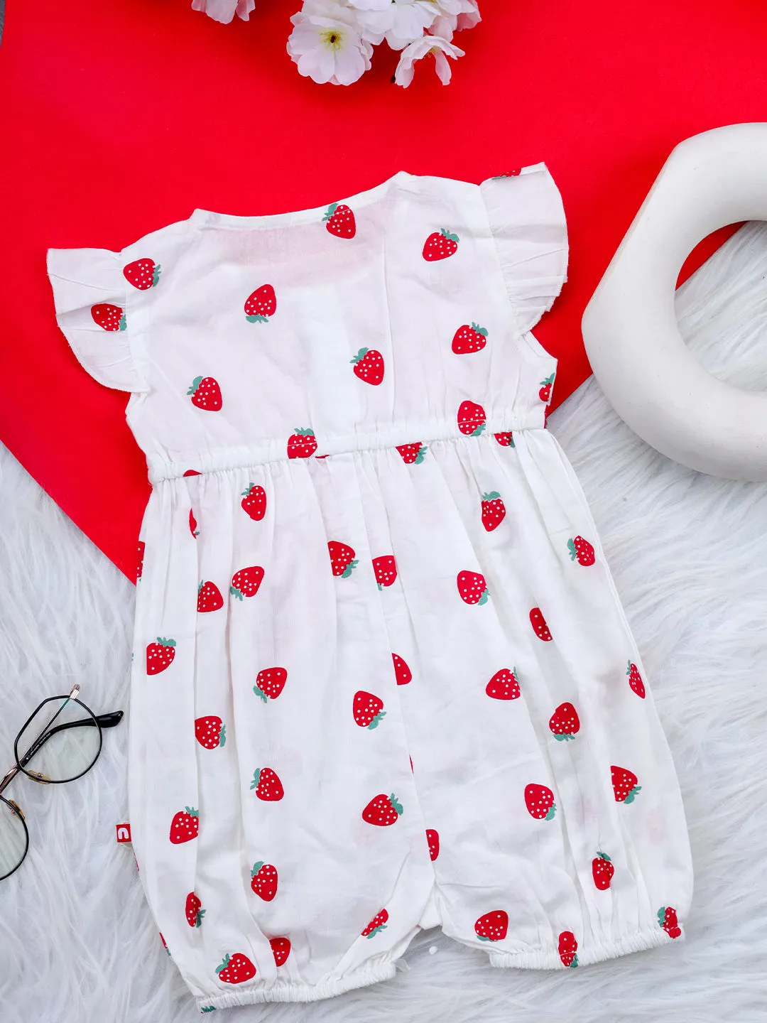Round Neck Cap Sleeves Strawberry Print Frill Romper For Baby Girl