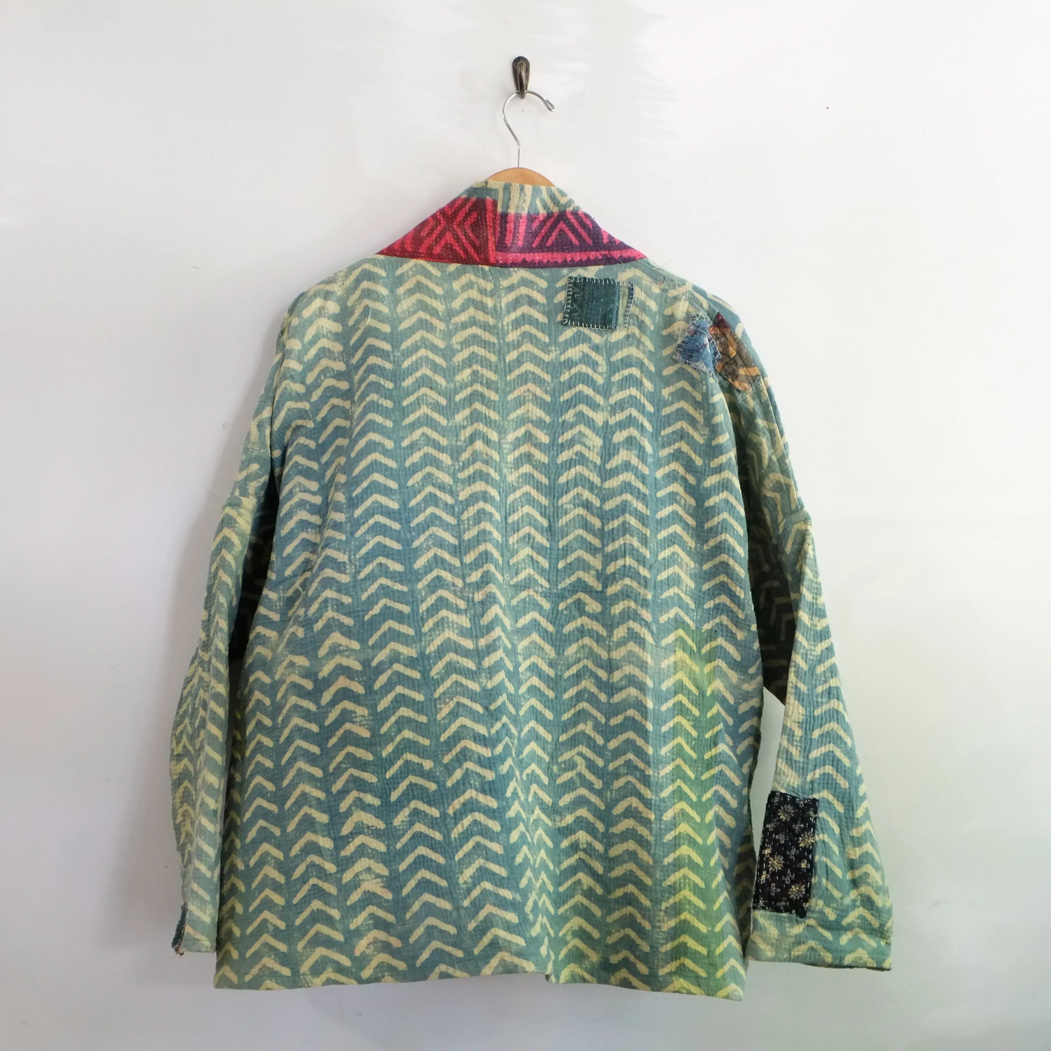 S Chrevron with Red Collar Norah Jacket LM072