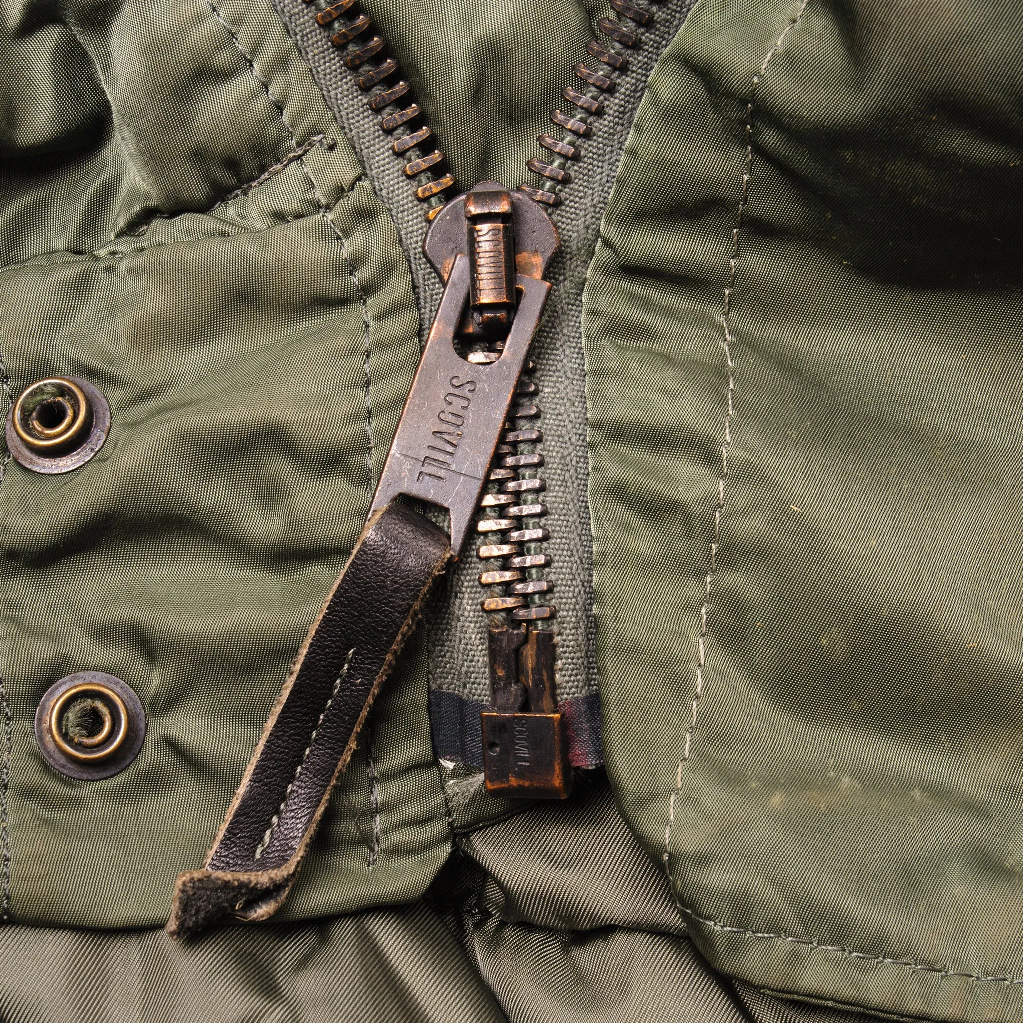 VINTAGE US ARMY PARKA E.C.W. FLIGHT JACKET N-2B N2B  1985 SIZE LARGE